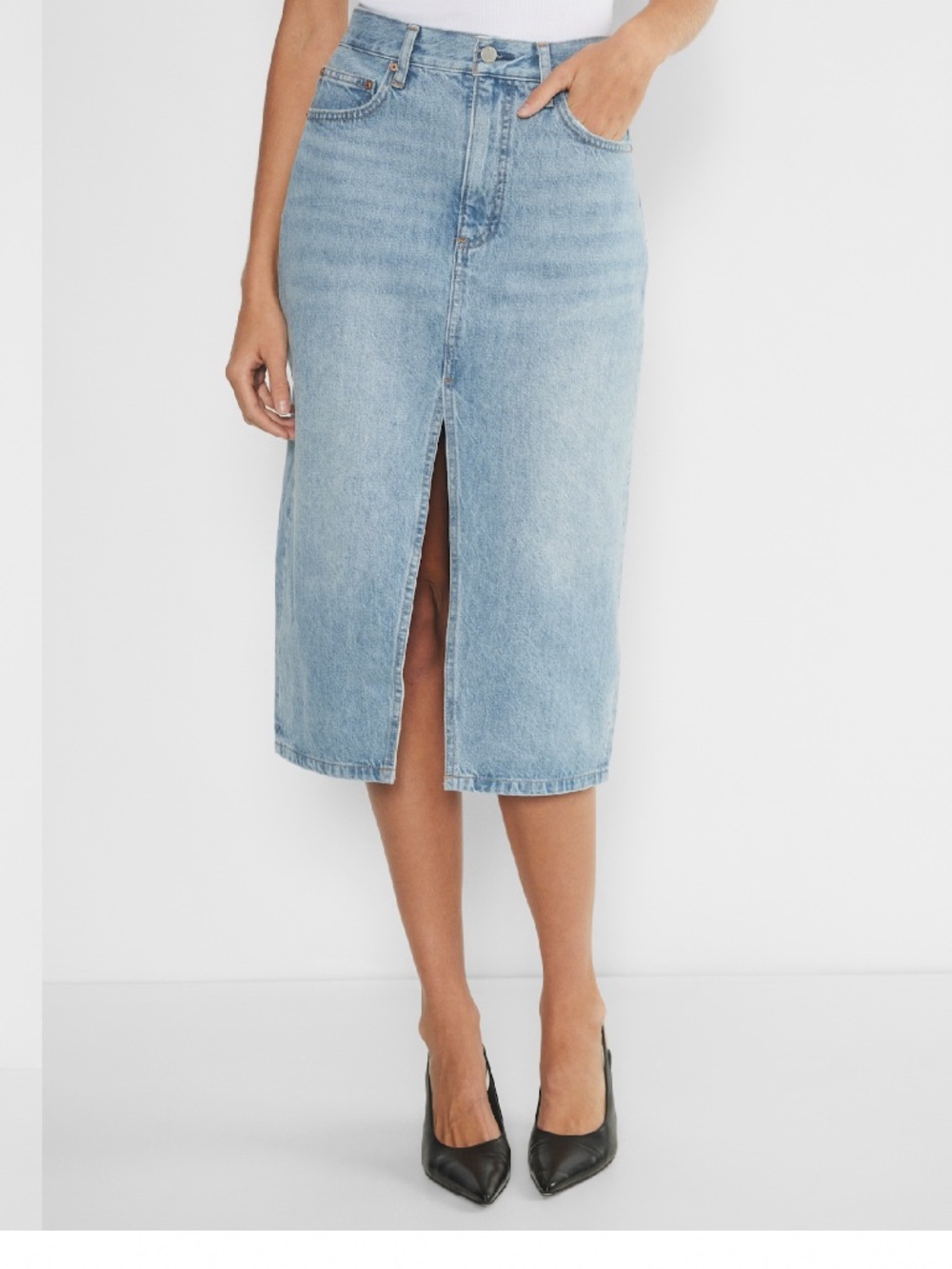 Denim Forum The '90s Halle Denim Skirt